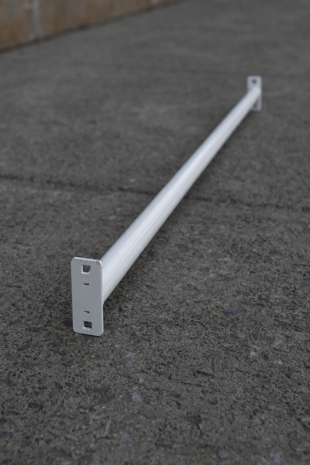 Pull up Bar - White Powder Coated